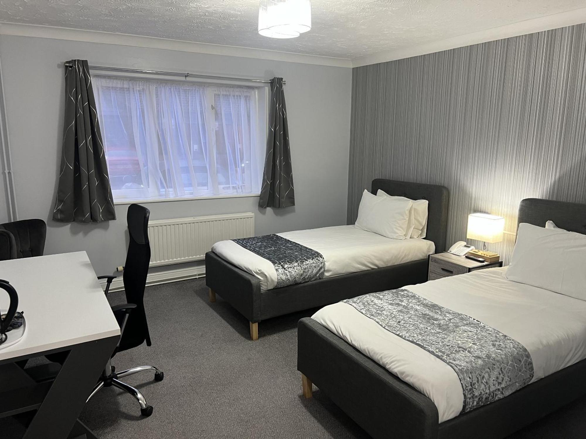Dolphin Hotel Cambridge St Ives  Eksteriør bilde