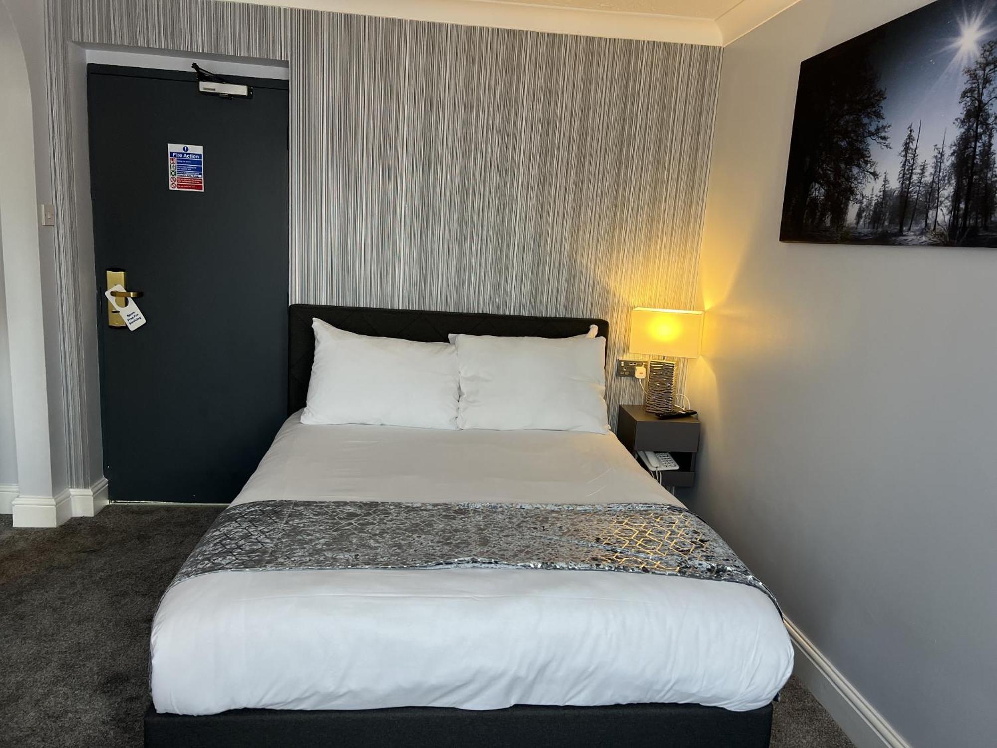 Dolphin Hotel Cambridge St Ives  Eksteriør bilde