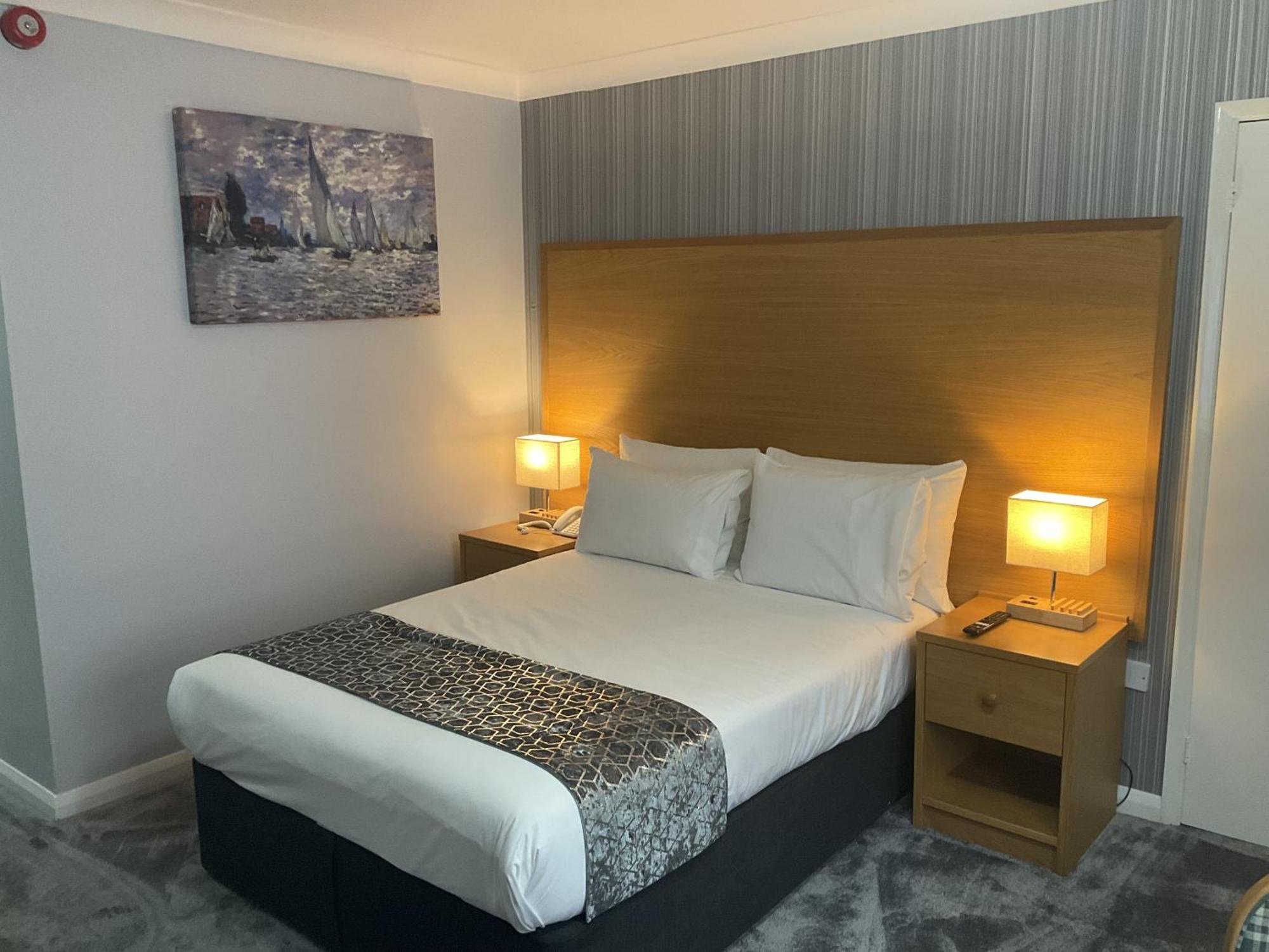 Dolphin Hotel Cambridge St Ives  Eksteriør bilde
